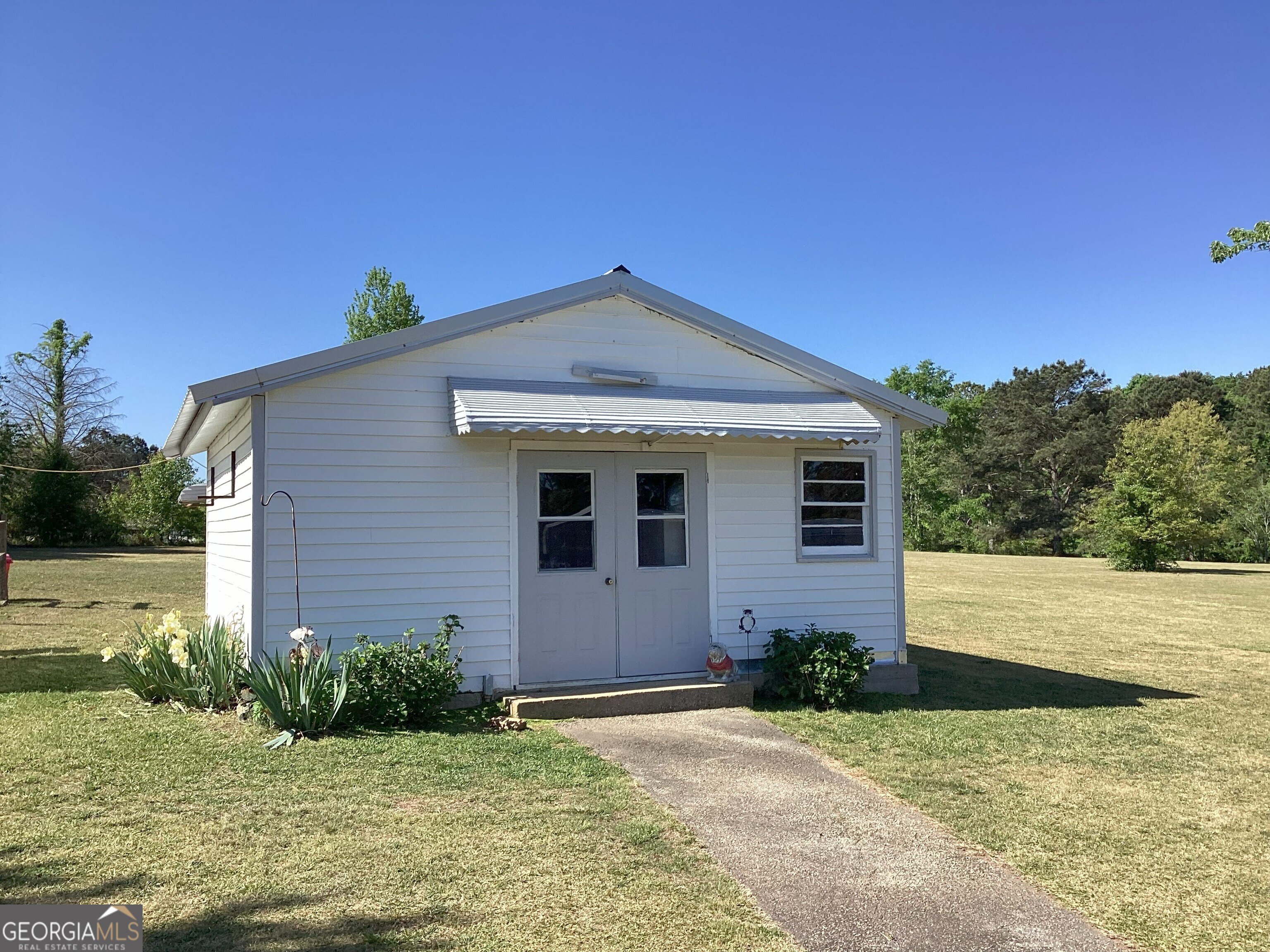 935 Cannafax Road Barnesville, GA 30204 - Photo 8 of 30