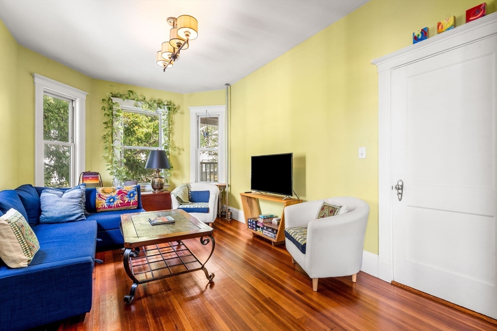 47 Montebello Road, Unit 2 Boston, MA 02130 - Photo 4 of 22 Gallery Image 4