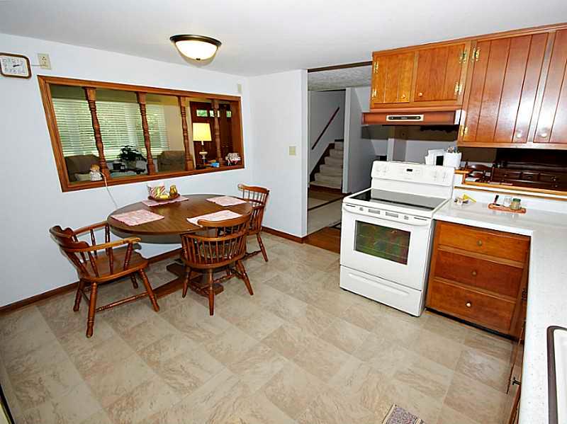 11644 Thompson Road Indianapolis, IN 46239 - Photo 17 of 24 Gallery Image 17