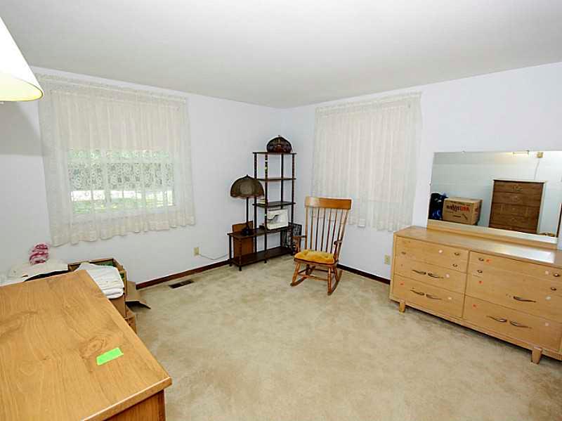 11644 Thompson Road Indianapolis, IN 46239 - Photo 21 of 24 Gallery Image 21