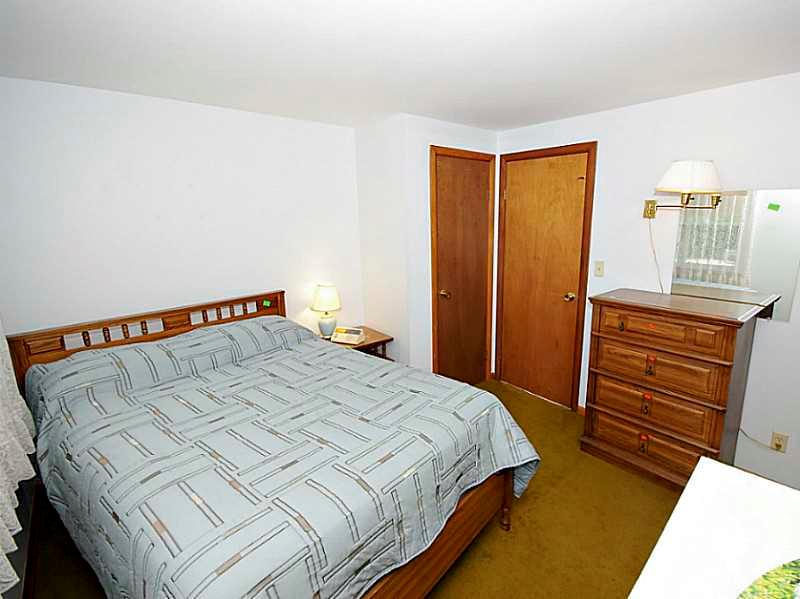 11644 Thompson Road Indianapolis, IN 46239 - Photo 23 of 24 Gallery Image 23