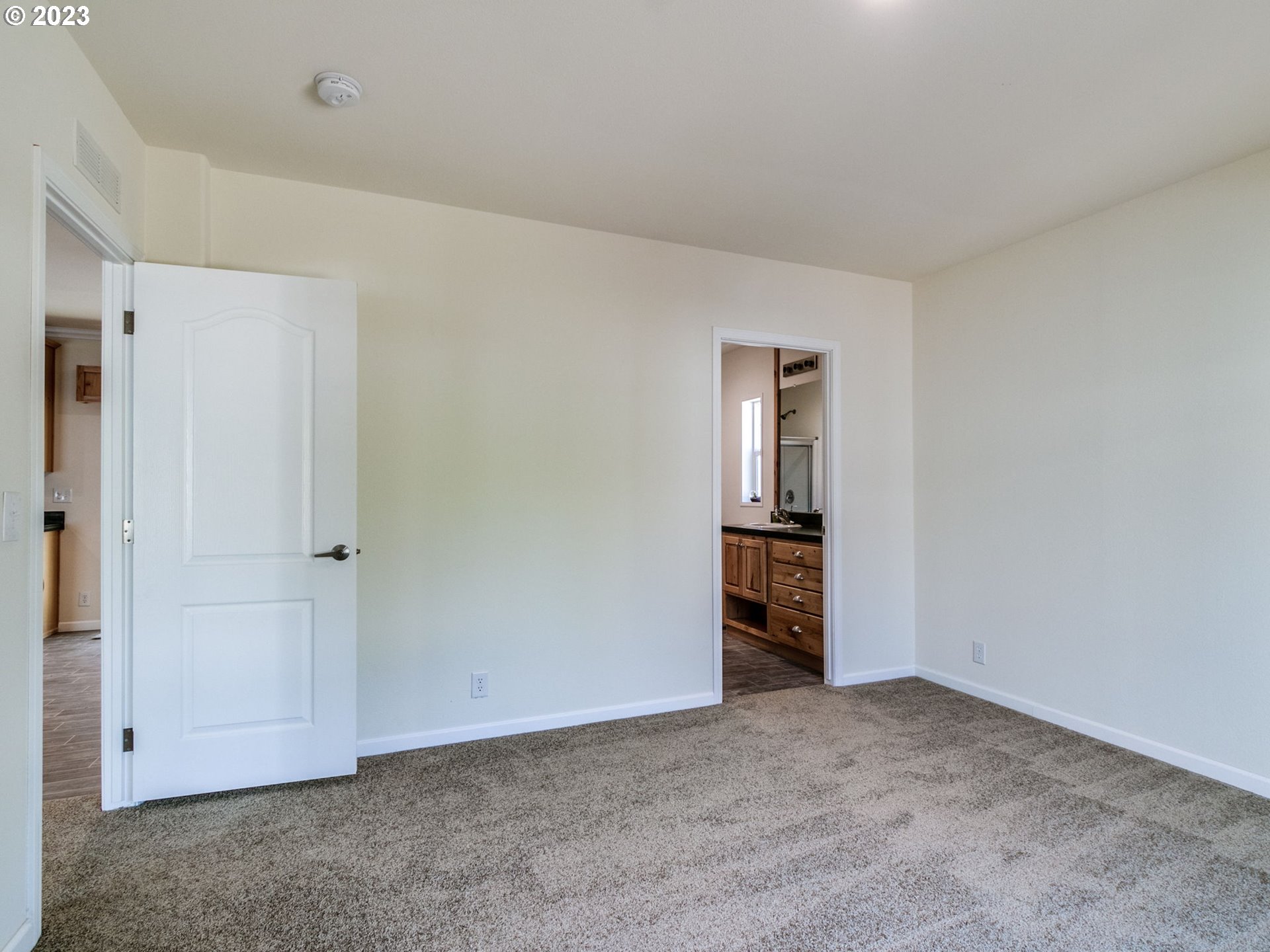 18780 South Central Point Road, Unit C Oregon City, OR 97045 - Photo 17 of 29 Gallery Image 17