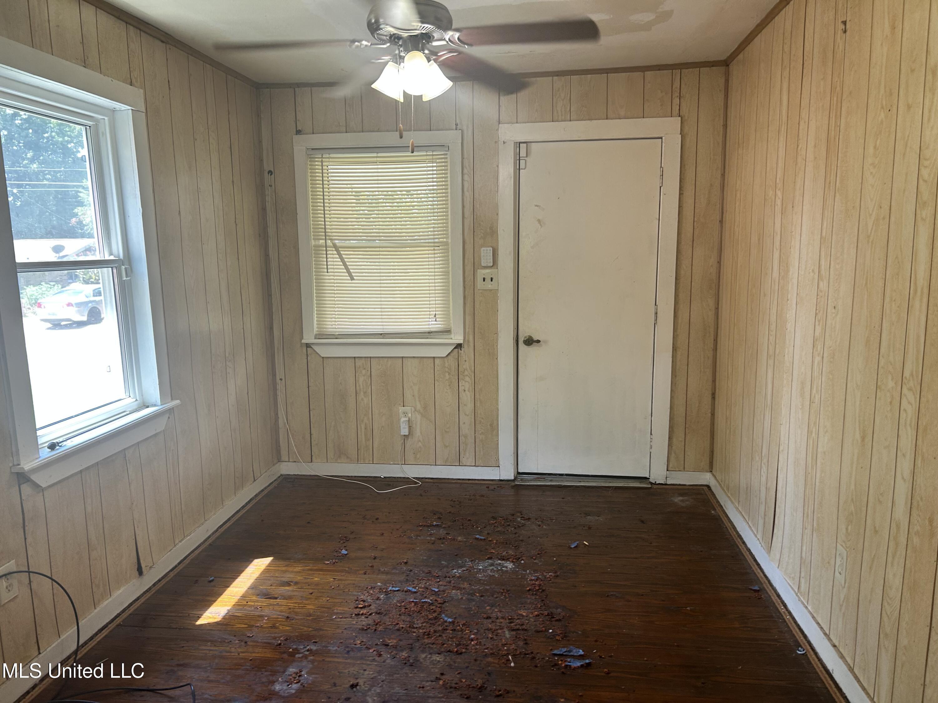 3760 Douglas Avenue Jackson, MS 39213 - Photo 11 of 12 IMG_8007