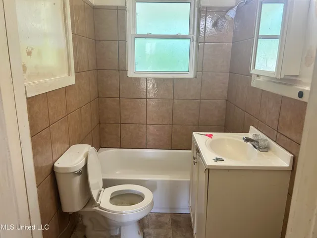 $40,000 | 3760 Douglas Avenue, Jackson, MS 39213