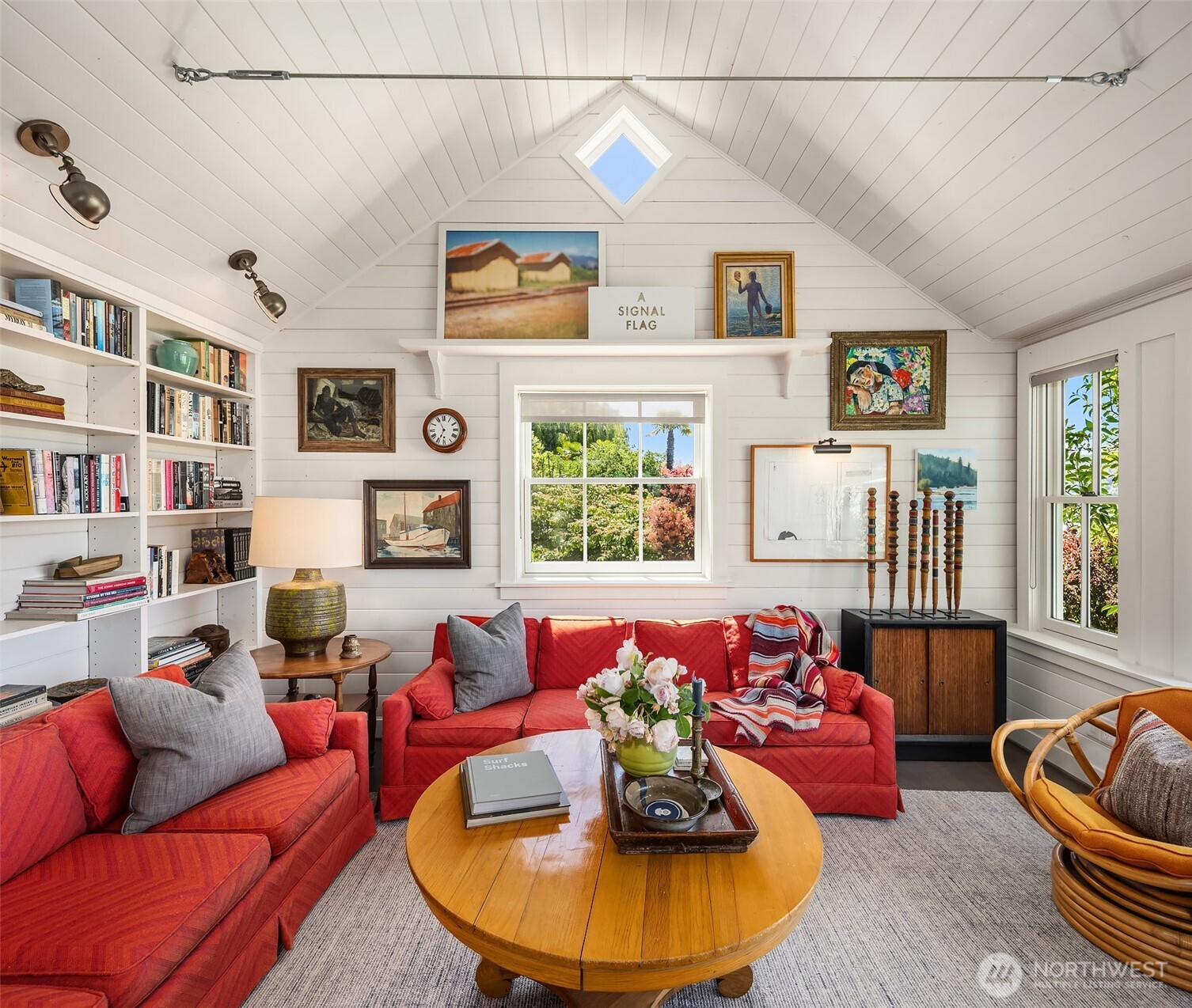 10050 Southwest Dock Street Vashon, WA 98070 - Photo 12 of 40