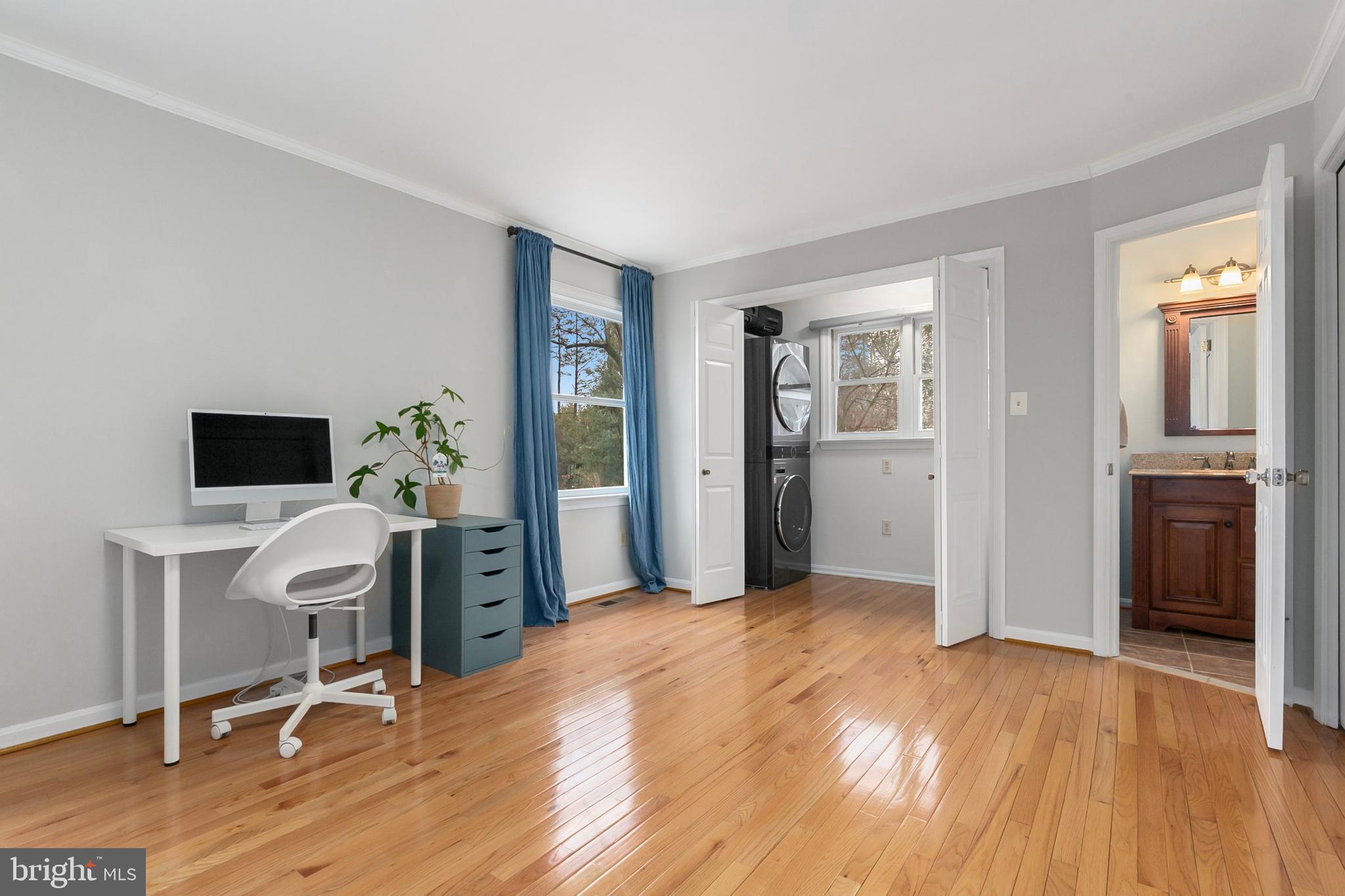 9329 Harvey Road Silver Spring, MD 20910 - Photo 32 of 56