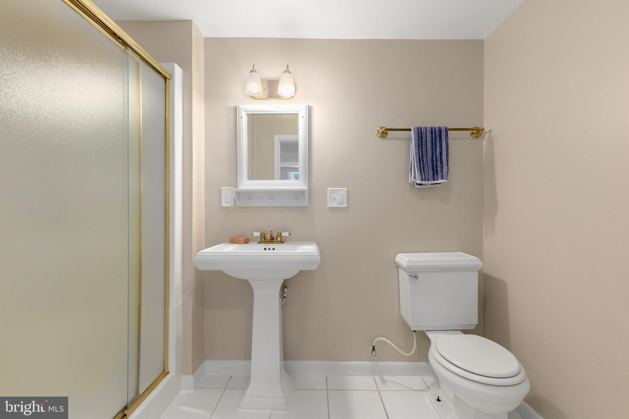 9329 Harvey Road Silver Spring, MD 20910 - Photo 38 of 56