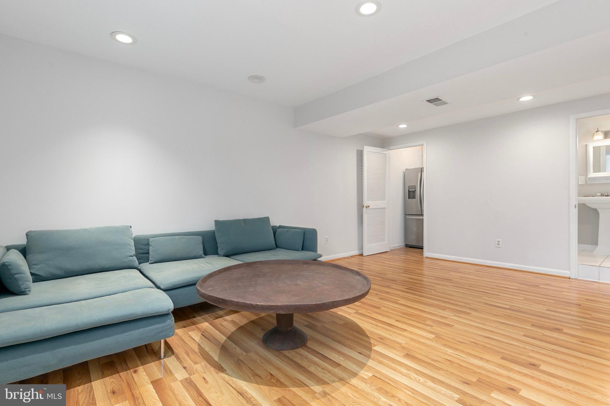 9329 Harvey Road Silver Spring, MD 20910 - Photo 47 of 56