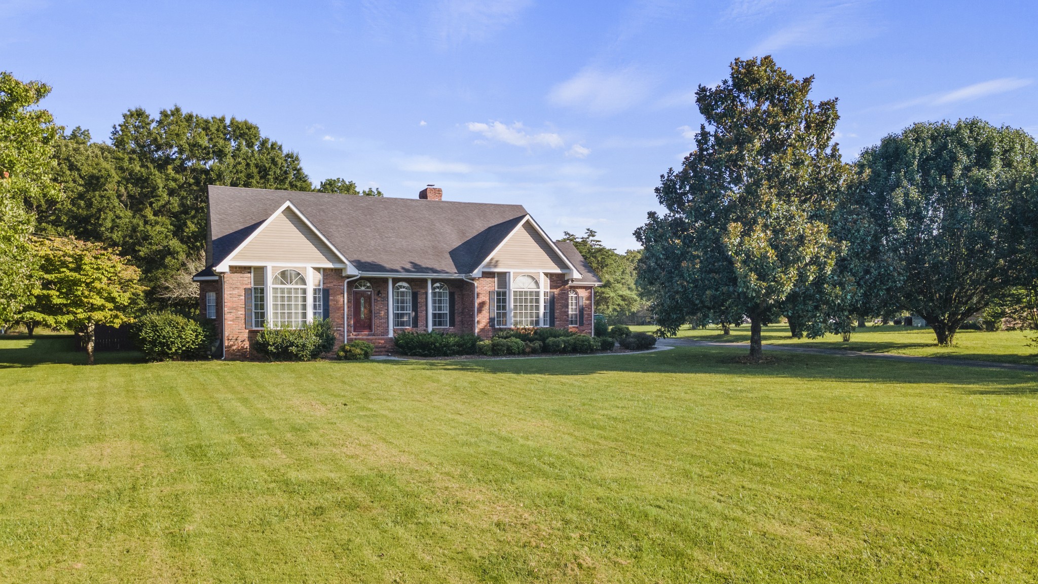 705 12 Oaks Road Tullahoma, TN 37388 - Photo 1 of 38 Gallery Image 1