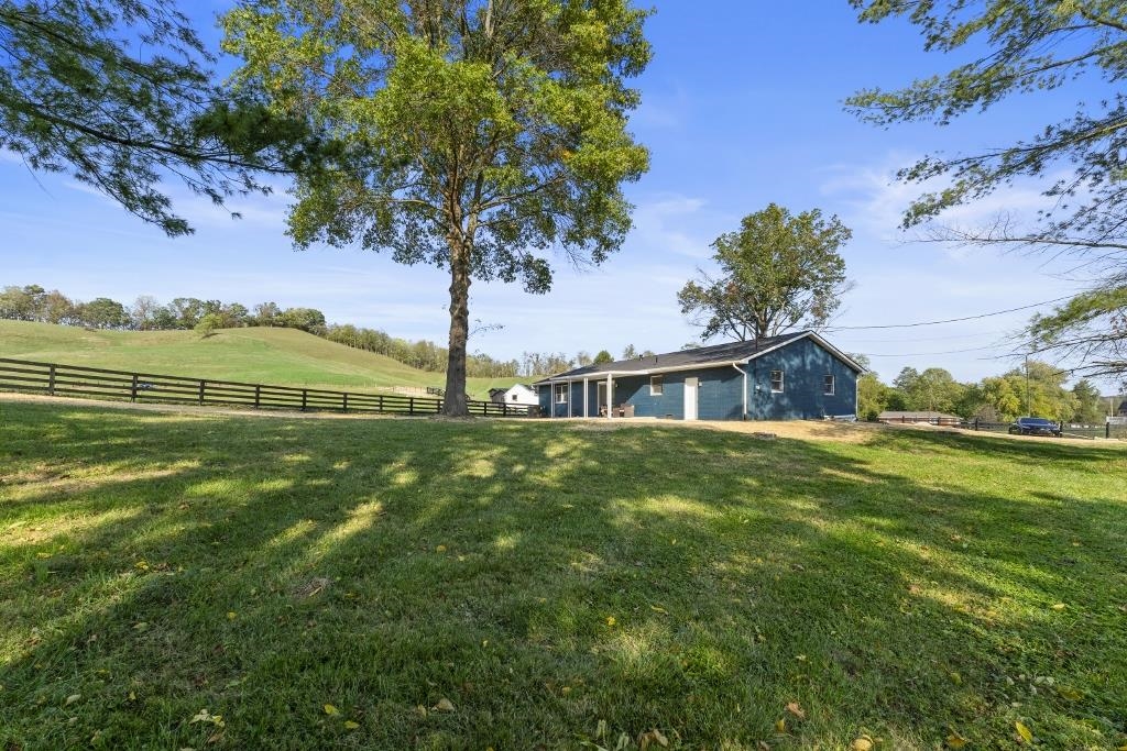 8015 Paddle Creek Road Catlettsburg, KY 41129 - Photo 4 of 16