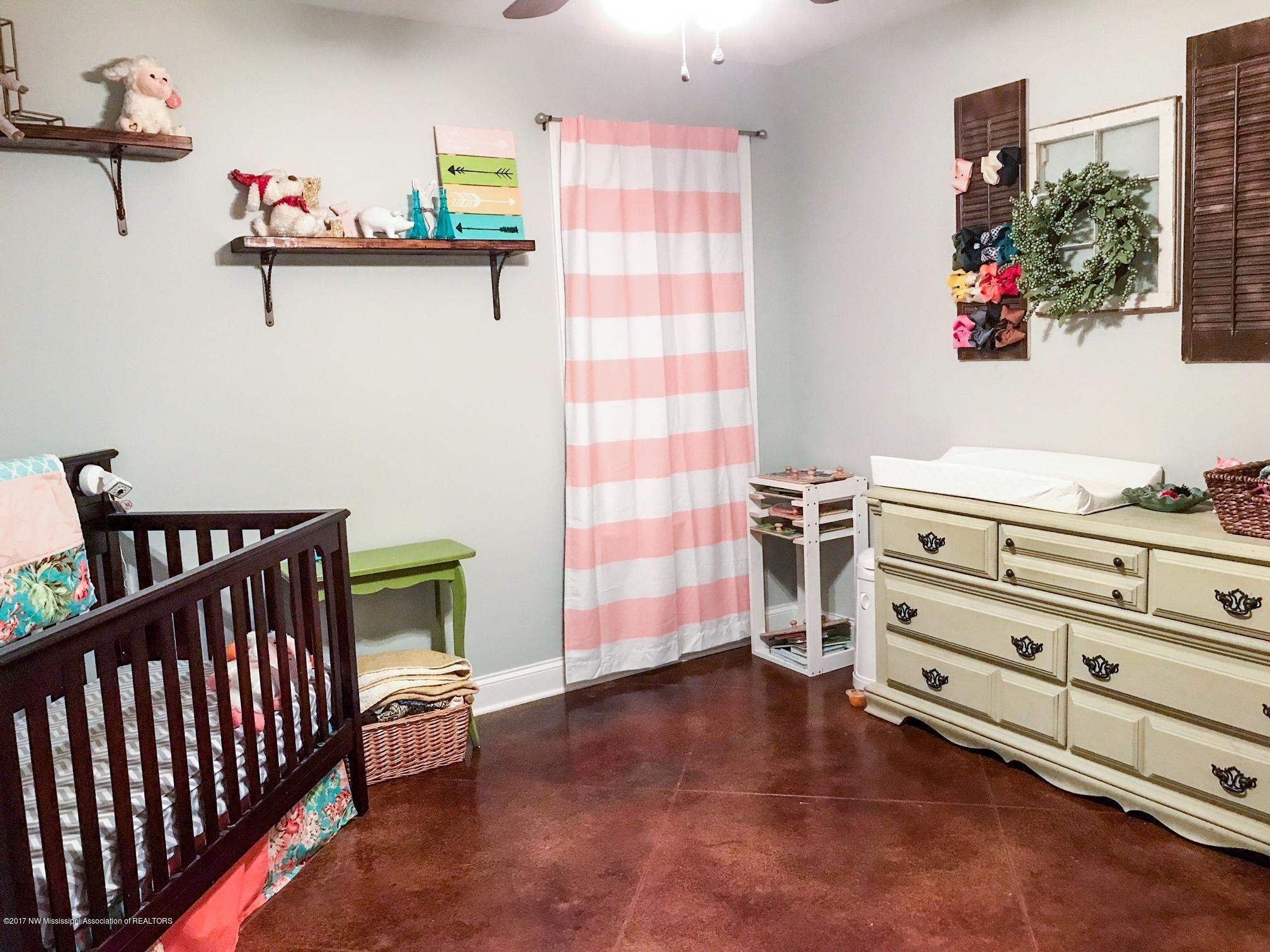 1670 Lyles Road Senatobia, MS 38668 - Photo 18 of 23 IMG_2555