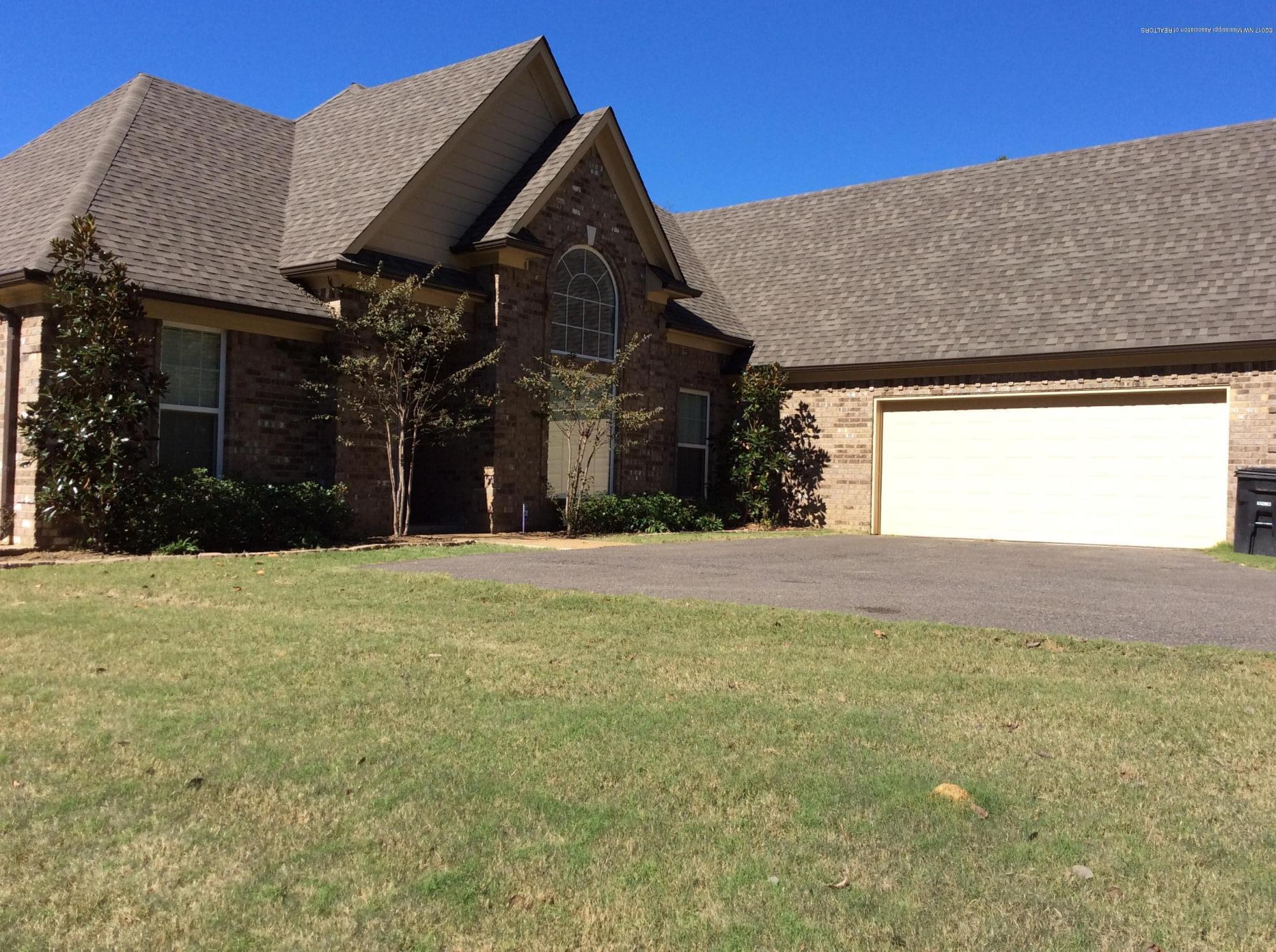 1670 Lyles Road Senatobia, MS 38668 - Photo 3 of 23 IMG_4172