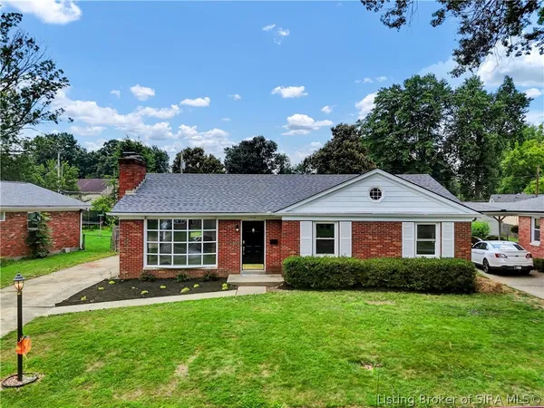 $274,900 | 1414 Silver Slate Drive, New Albany, IN 47150