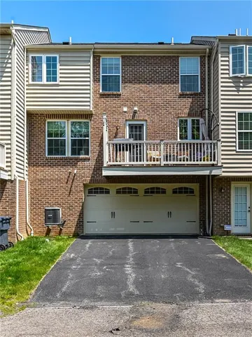 $380,000 | 411 Fairgate Drive, Wexford, PA 15090