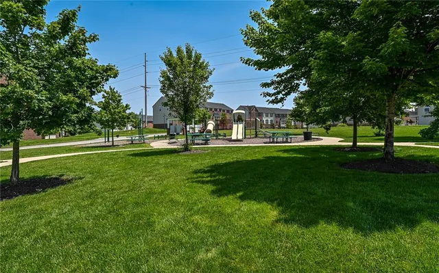 $380,000 | 411 Fairgate Drive, Wexford, PA 15090