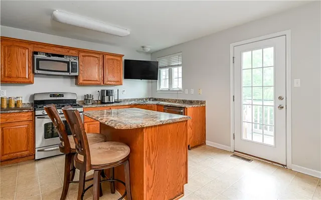 $380,000 | 411 Fairgate Drive, Wexford, PA 15090