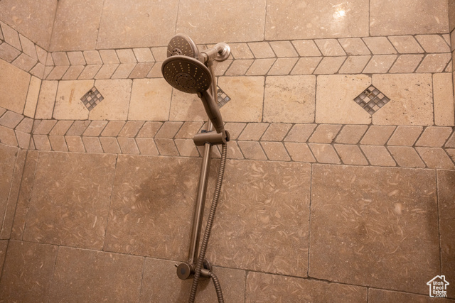 2855 South 1000 West Perry, UT 84302 - Photo 90 of 142 ADU - Bathroom view of tiled shower