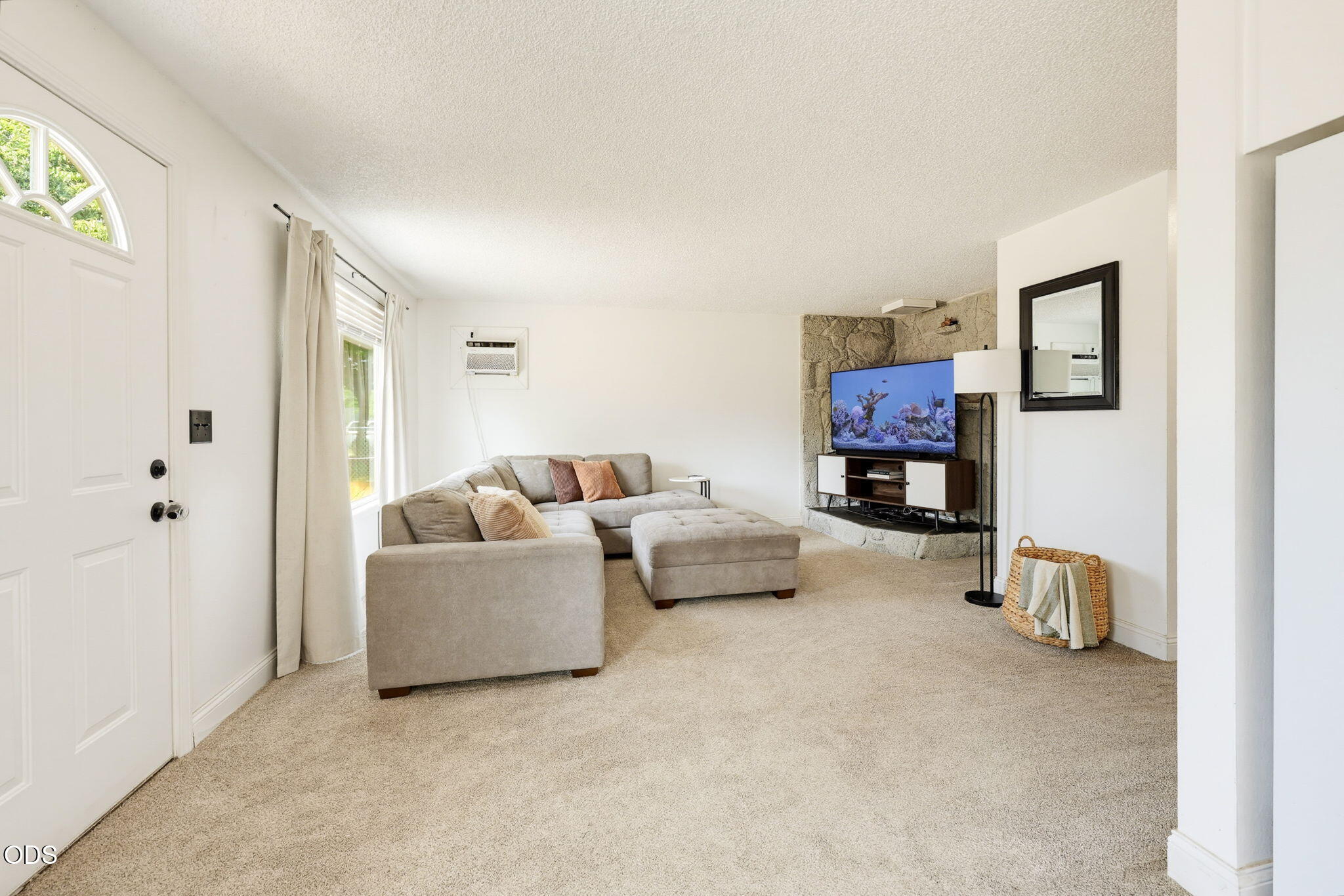 1325 Spring Street Medford, OR 97504 - Photo 12 of 27 a living room with furniture and a couch