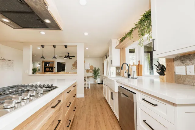 $685,000 | 4204 Sudden Wind Court, Redding, CA 96001