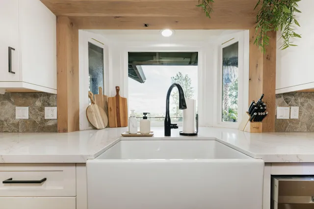 $685,000 | 4204 Sudden Wind Court, Redding, CA 96001