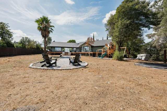 $685,000 | 4204 Sudden Wind Court, Redding, CA 96001