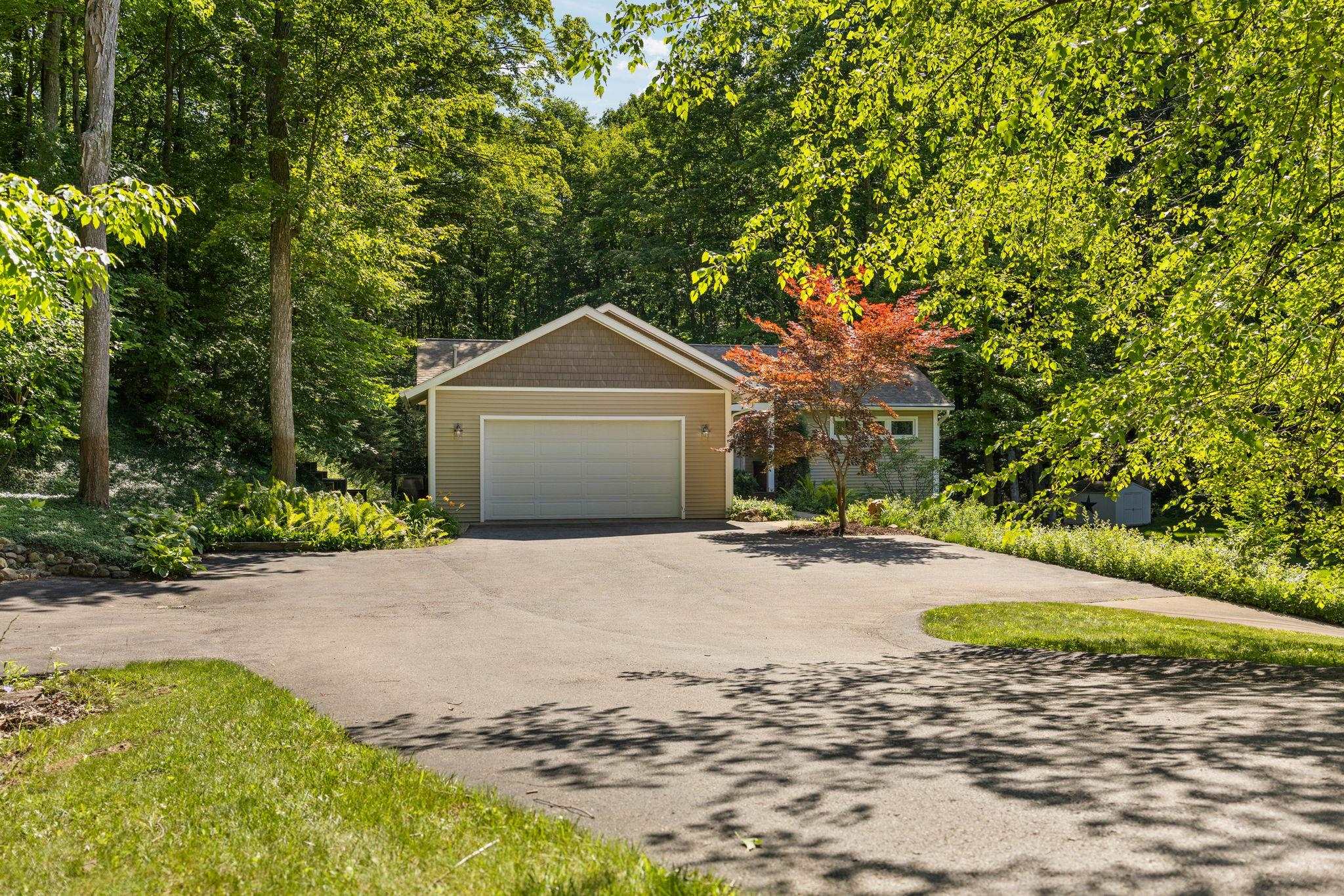 4651 Barnes Road Traverse City, MI 49684 - Photo 65 of 98 Gallery Image 65