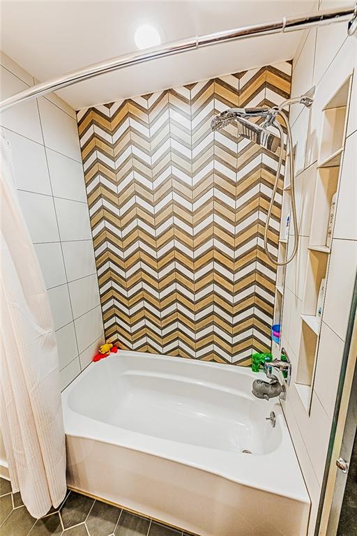 5932 Travis Road Greenwood, IN 46143 - Photo 23 of 48 Gallery Image 23