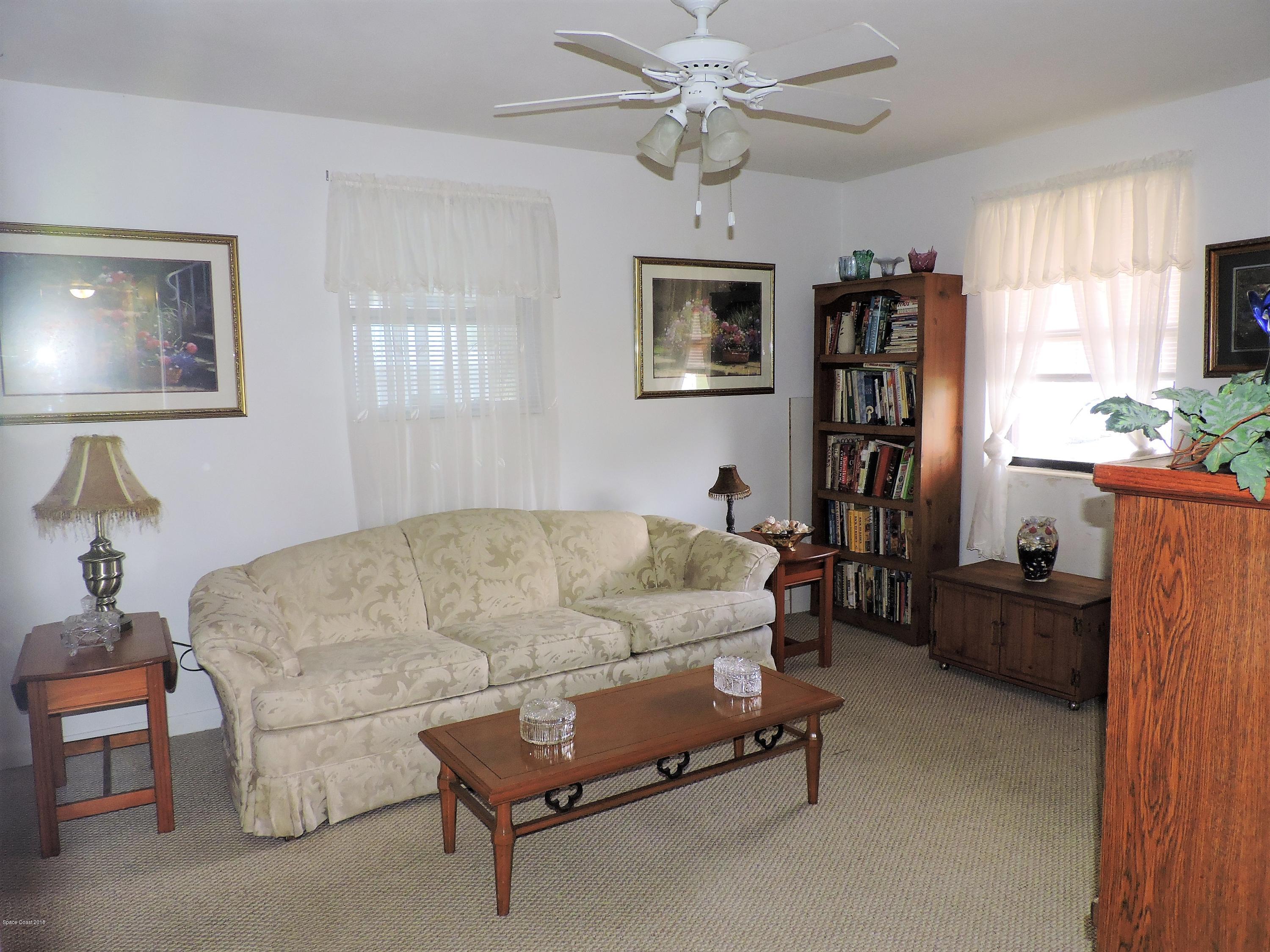 1217 Duke Way Cocoa, FL 32922 - Photo 2 of 16 Living Room