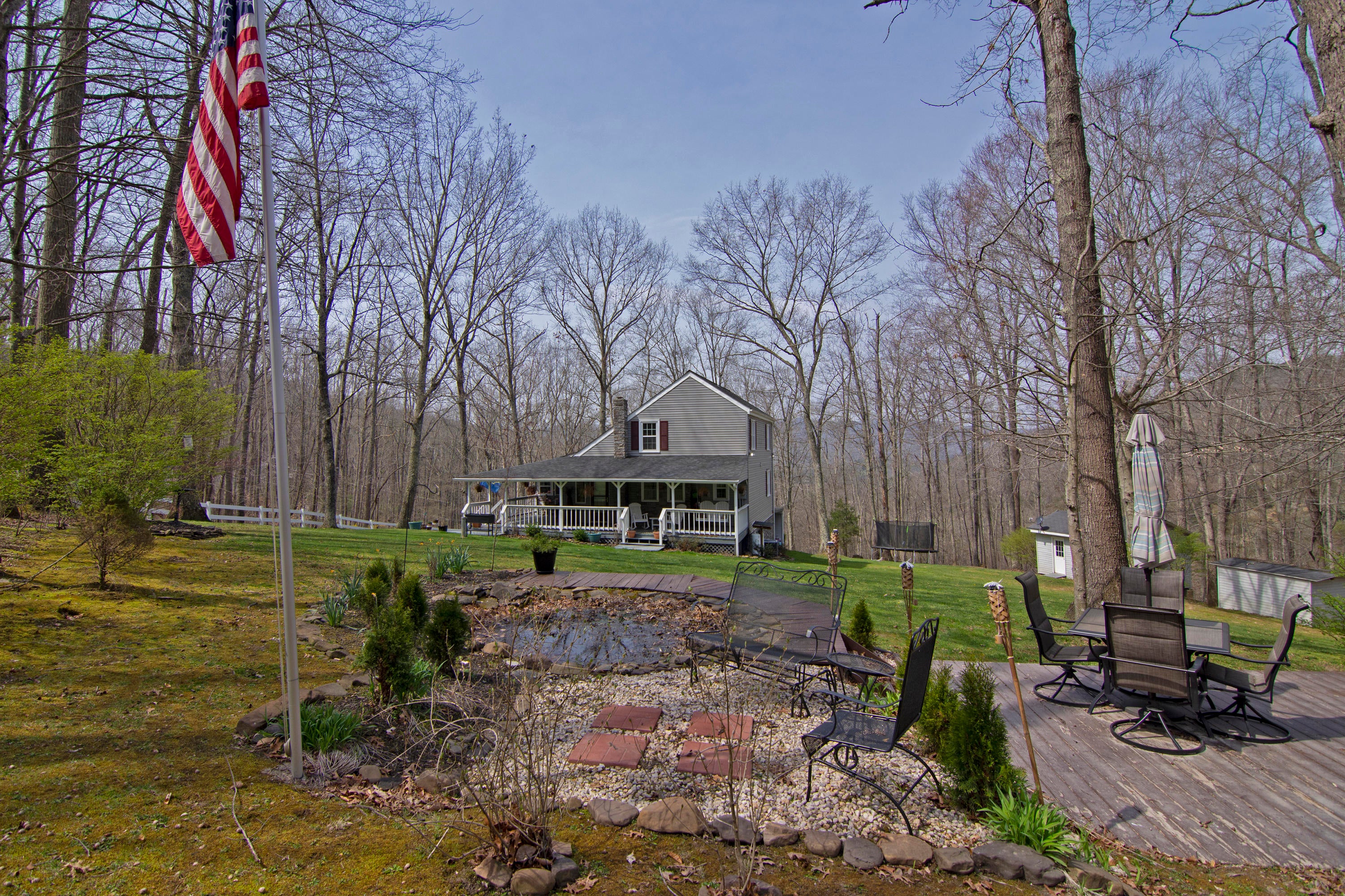 45 Falls Pointe Road Hinton, WV 25951 - Photo 6 of 49 Gallery Image 6