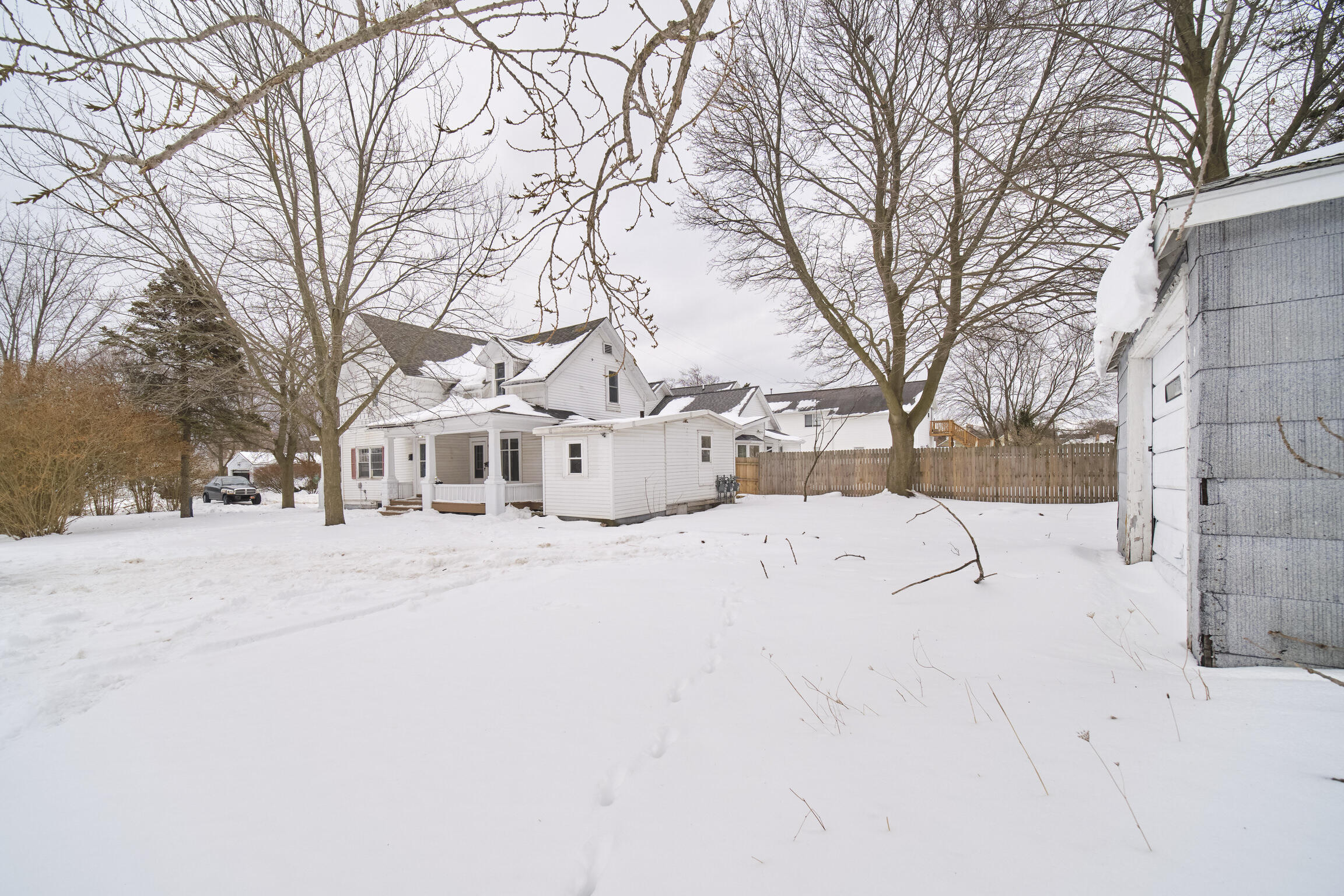 112 Hancock Street Manistee, MI 49660 - Photo 2 of 41 112_Hancock_St-25