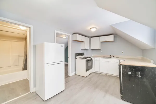 $174,900 | 112 Hancock Street, Manistee, MI 49660