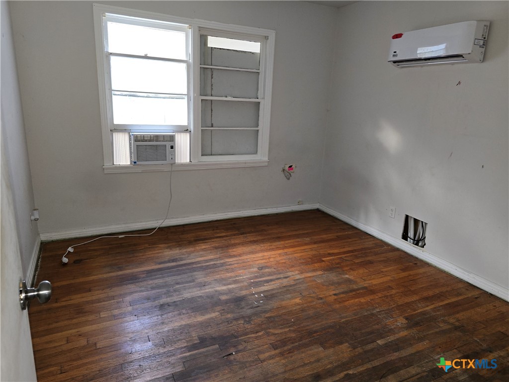 1002 South 7th Street Copperas Cove, TX 76522 - Photo 4 of 15