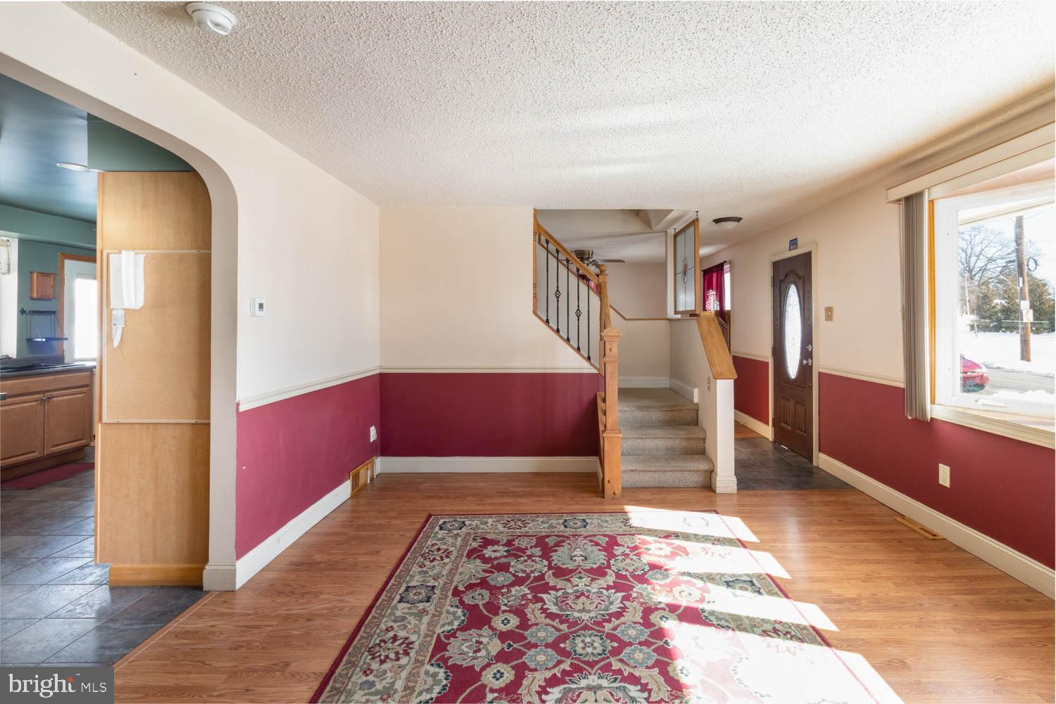 7940 Ridgeway Street Philadelphia, PA 19111 - Photo 8 of 35 Gallery Image 8