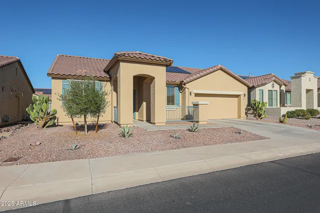 $404,900 | 17574 West Nighthawk Way, Goodyear, AZ 85338