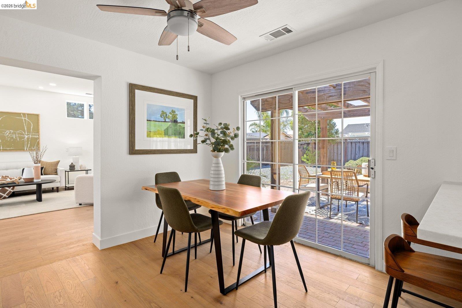 1827 Briscoe Lane Concord, CA 94521 - Photo 11 of 47