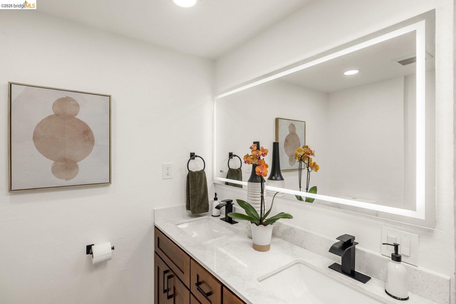 1827 Briscoe Lane Concord, CA 94521 - Photo 25 of 47