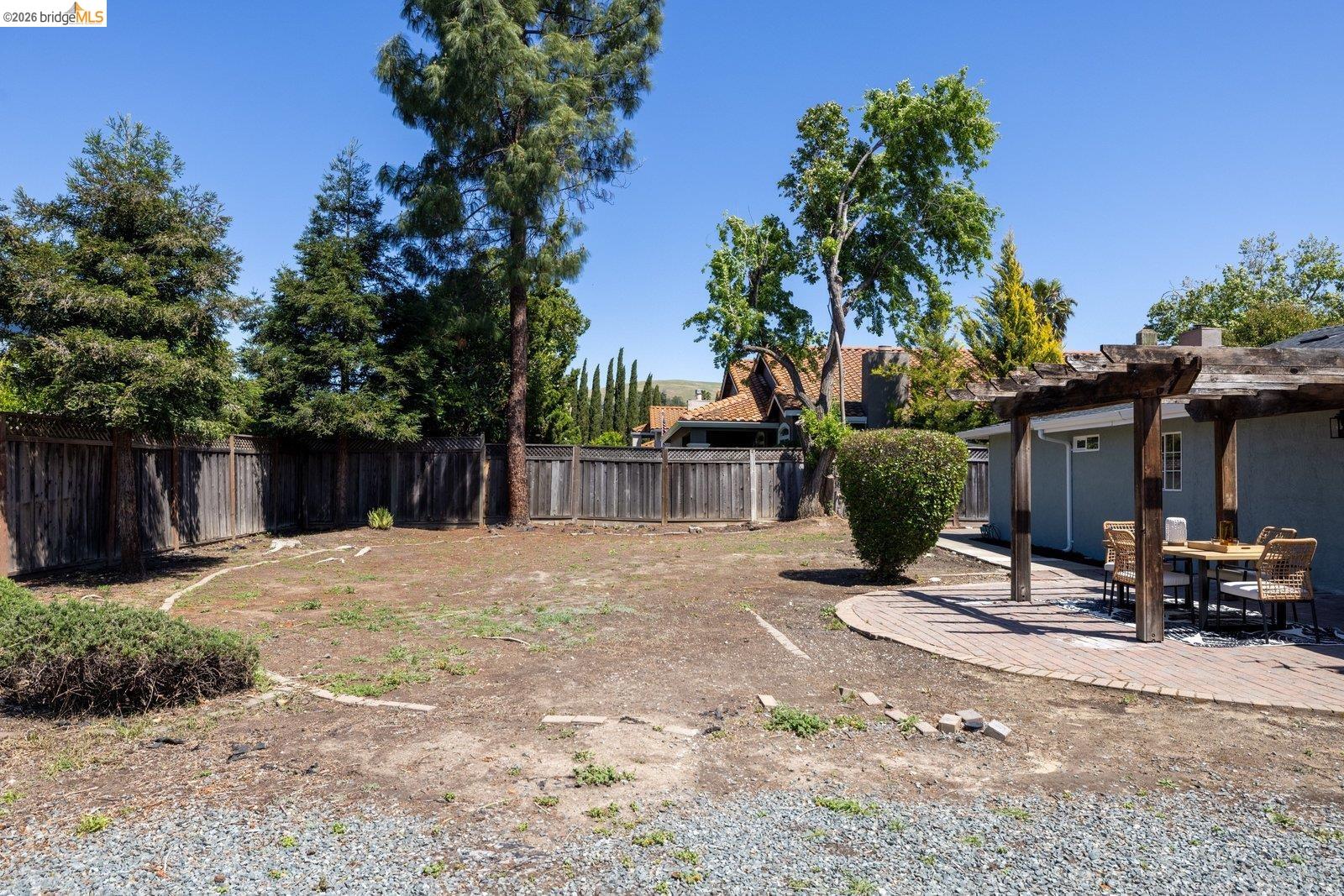 1827 Briscoe Lane Concord, CA 94521 - Photo 32 of 47