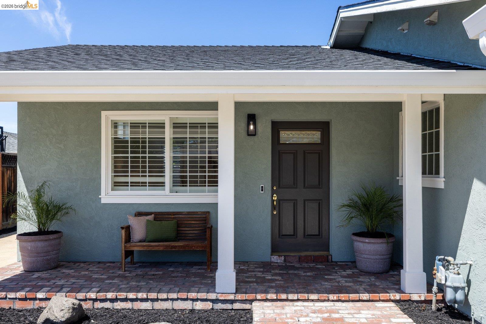 1827 Briscoe Lane Concord, CA 94521 - Photo 4 of 47