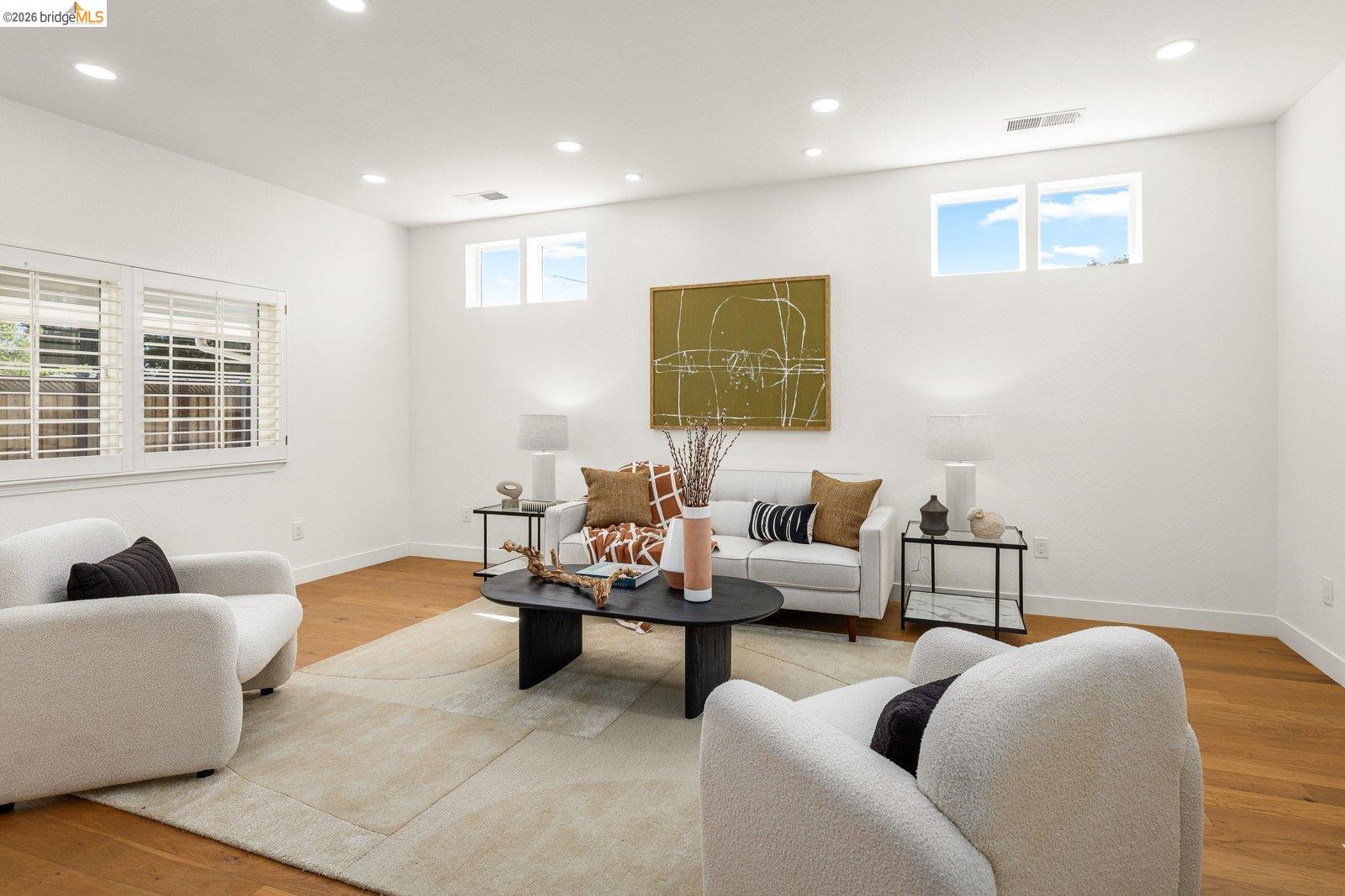 1827 Briscoe Lane Concord, CA 94521 - Photo 7 of 47