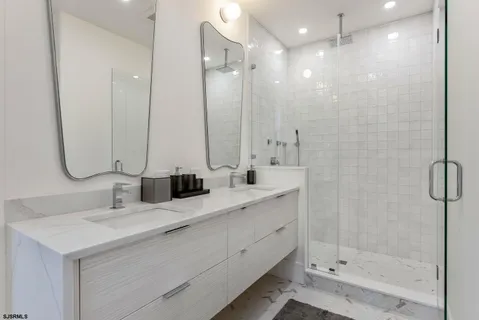 $8,999,000 | 1 South Sumner Avenue, Margate City, NJ 08402