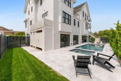 $8,999,000 | 1 South Sumner Avenue, Margate City, NJ 08402
