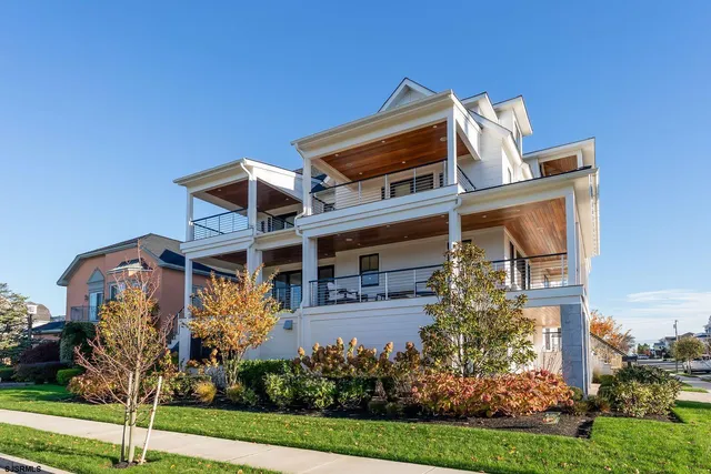 $8,999,000 | 1 South Sumner Avenue, Margate City, NJ 08402