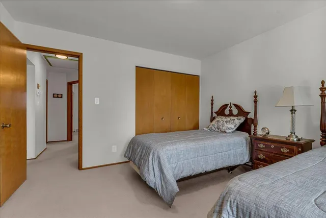 $285,000 | 28665 Campbell Drive, Warren, MI 48093