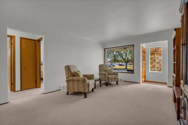 $285,000 | 28665 Campbell Drive, Warren, MI 48093