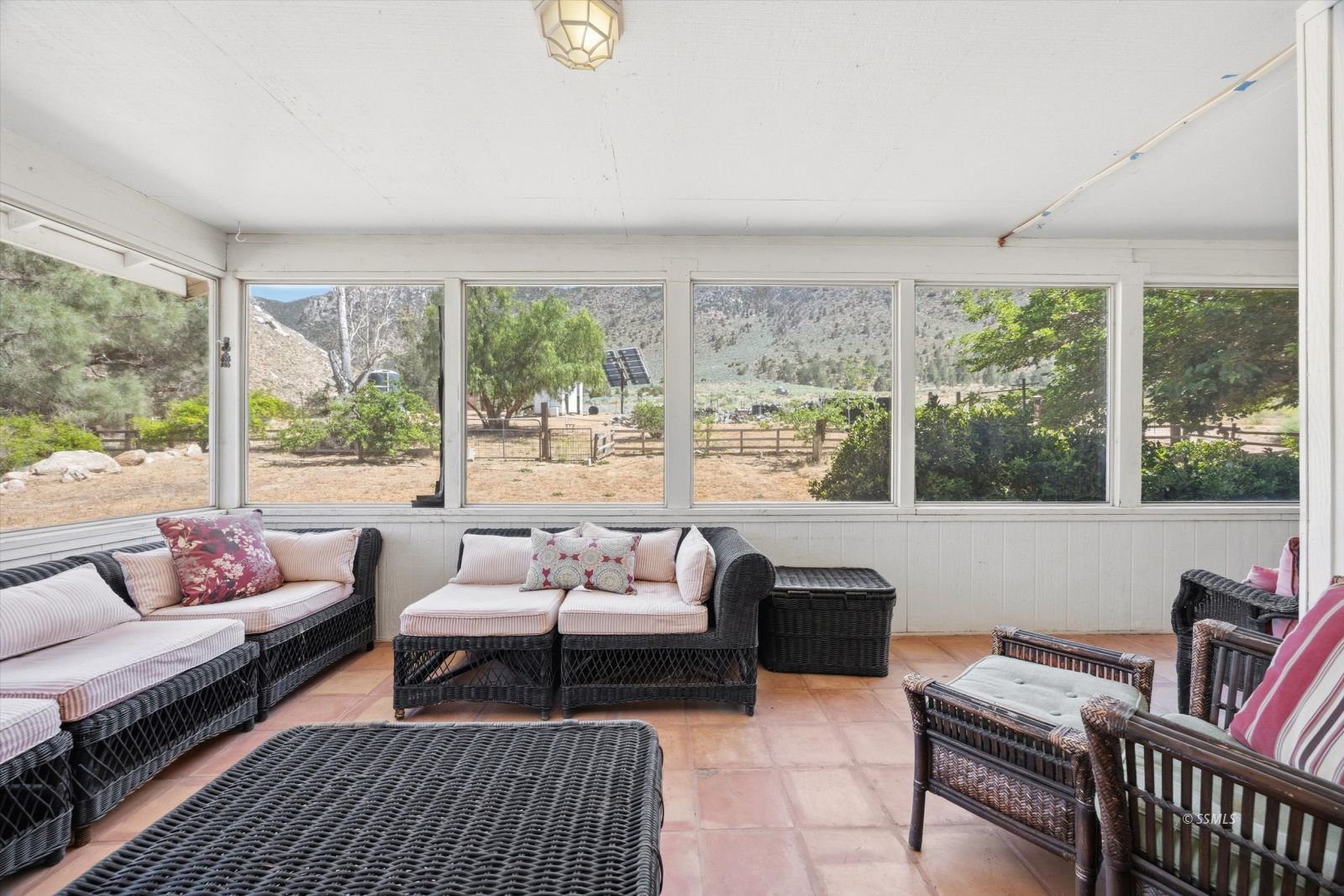20657 Cap Canyon Road Onyx, CA 93255 - Photo 23 of 50