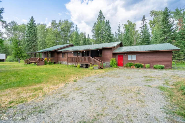$630,000 | 487404 Highway 95 Sandpoint Id 83864, Sandpoint, ID 83864