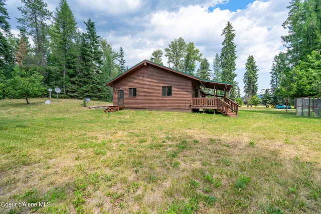 $630,000 | 487404 Highway 95 Sandpoint Id 83864, Sandpoint, ID 83864