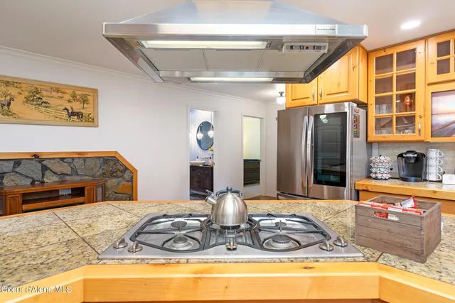 $630,000 | 487404 Highway 95 Sandpoint Id 83864, Sandpoint, ID 83864