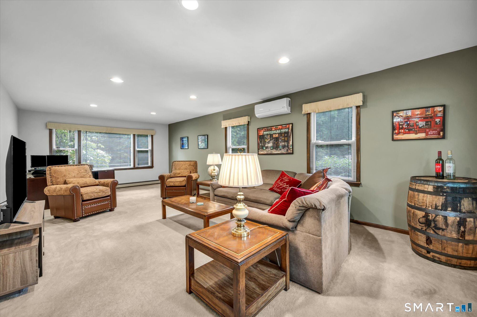 33 Shawnee Lane Monroe, CT 06468 - Photo 18 of 36
