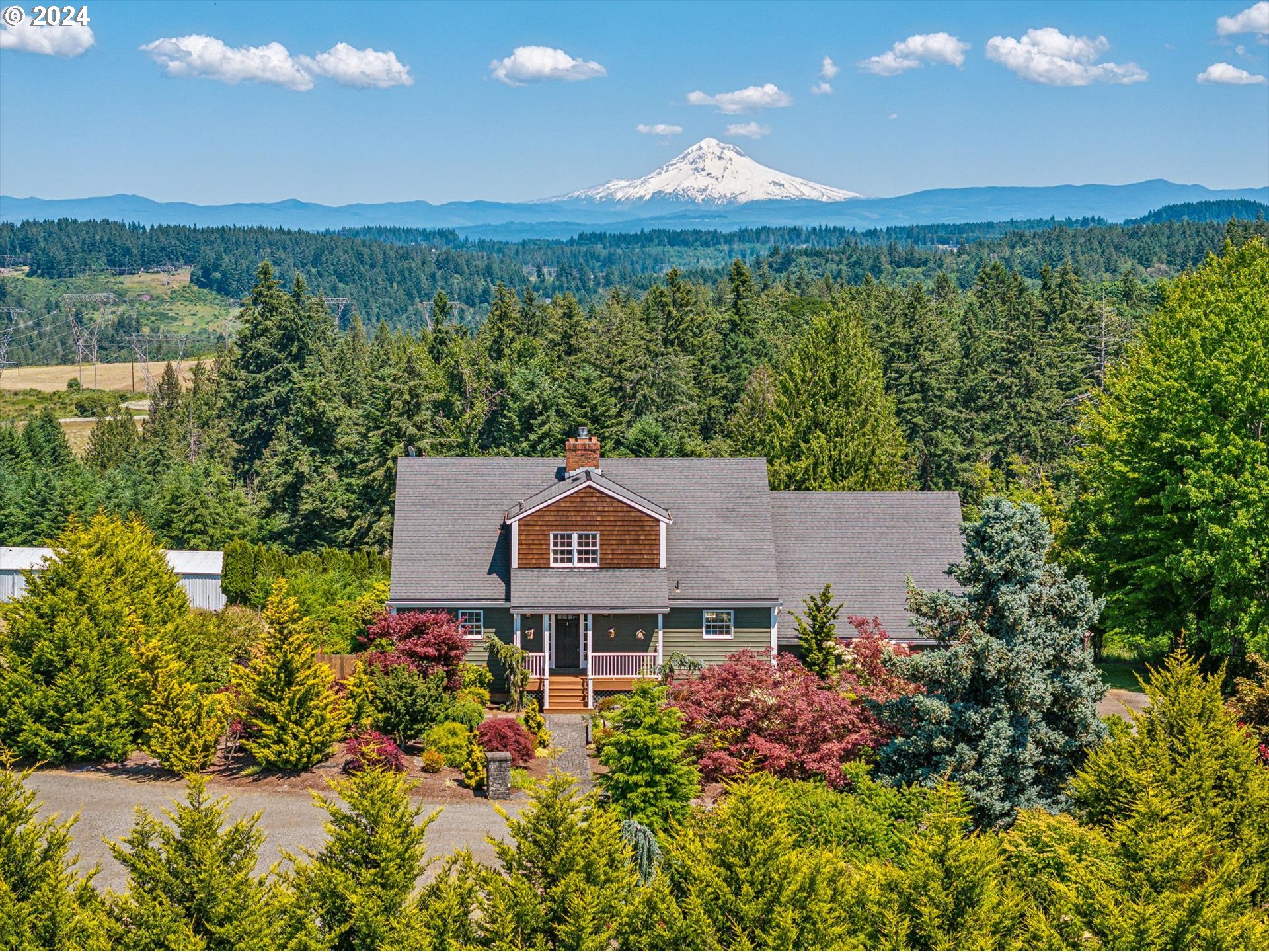 15499 South Loder Road Oregon City, OR 97045 - Photo 3 of 9 Gallery Image 3